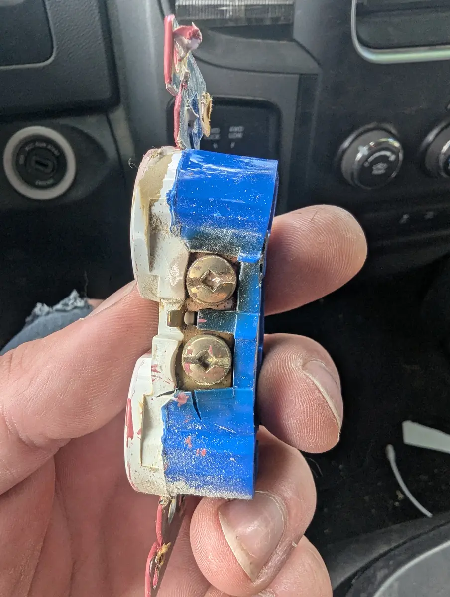 A Breaker That Kept Tripping, Then Total Silence: Post-Mortem of a Melted Receptacle